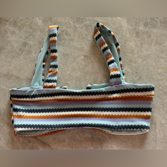 L*Space‎ Lee Lee Printed Stripe Wildflower Bikini Top Small NWOT - Picture 6 of 9